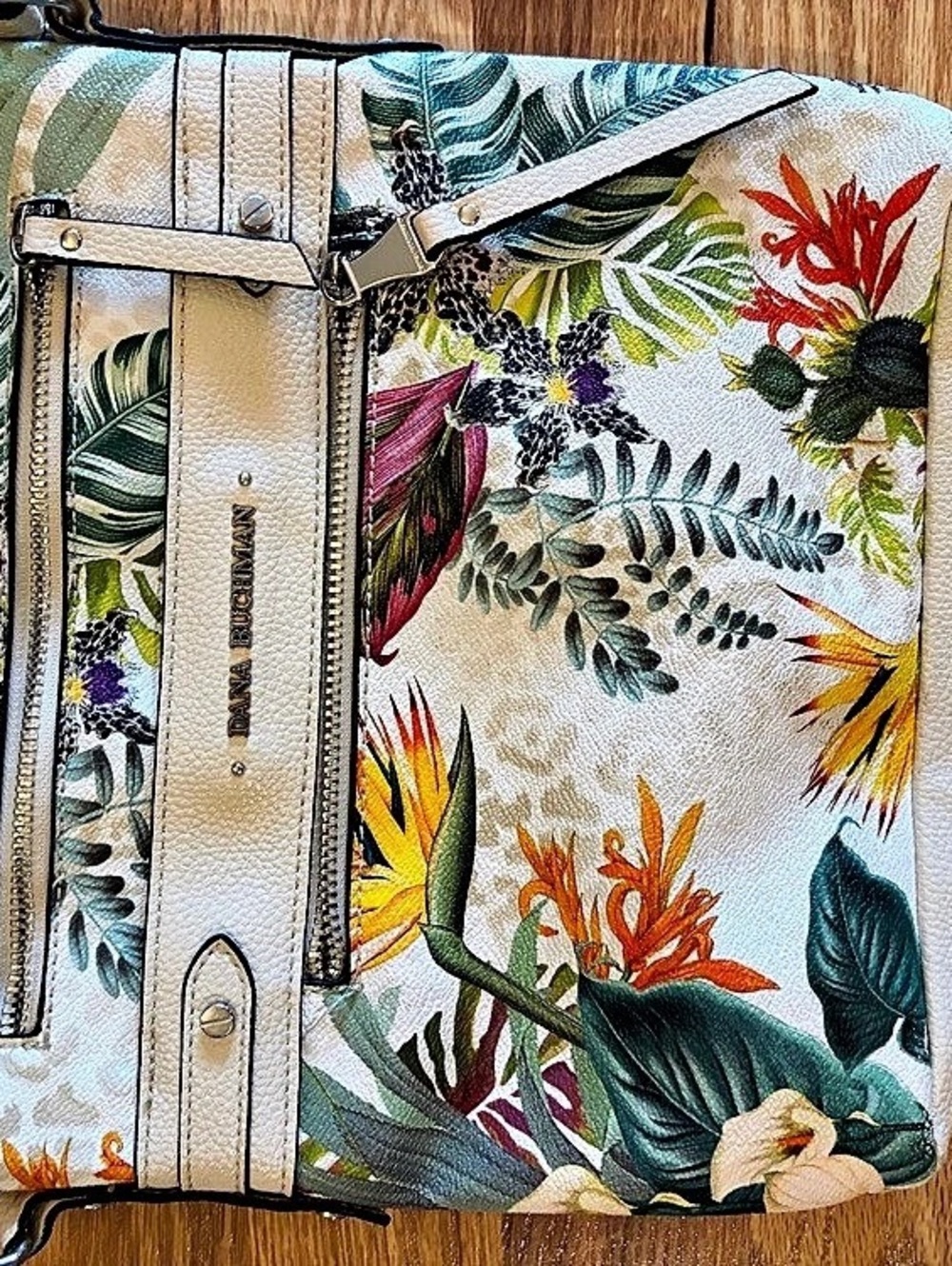 Dana  Buchman Floral Crossbody Bag in White & Green Like New